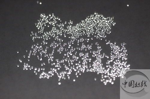 广平金属表面处理厂喷砂玻璃微珠清理